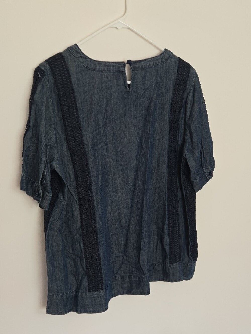 Soft Surroundings NWT Crochet Detail Flowy Denim Blouse Normcore Chic Large - Picture 5 of 7